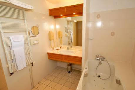 Hotel La Chaum'Yerres Chaumes-en-Brie Luaran gambar