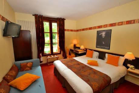 Hotel La Chaum'Yerres Chaumes-en-Brie Luaran gambar