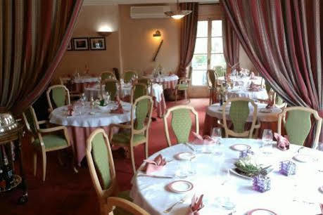 Hotel La Chaum'Yerres Chaumes-en-Brie Luaran gambar