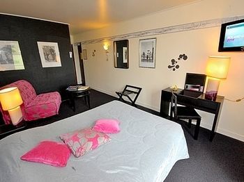 Hotel La Chaum'Yerres Chaumes-en-Brie Luaran gambar